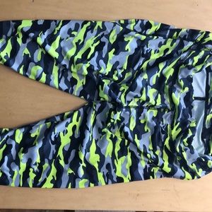 Camo leggings